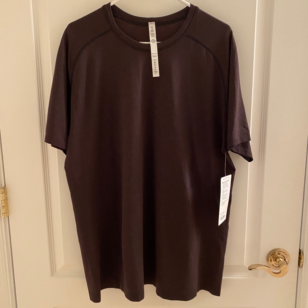 Metal vent tech ss men’s top LULULEMON NWT